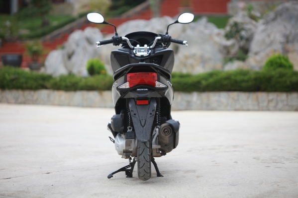 Honda PCX - Xe ga tiện ích 5