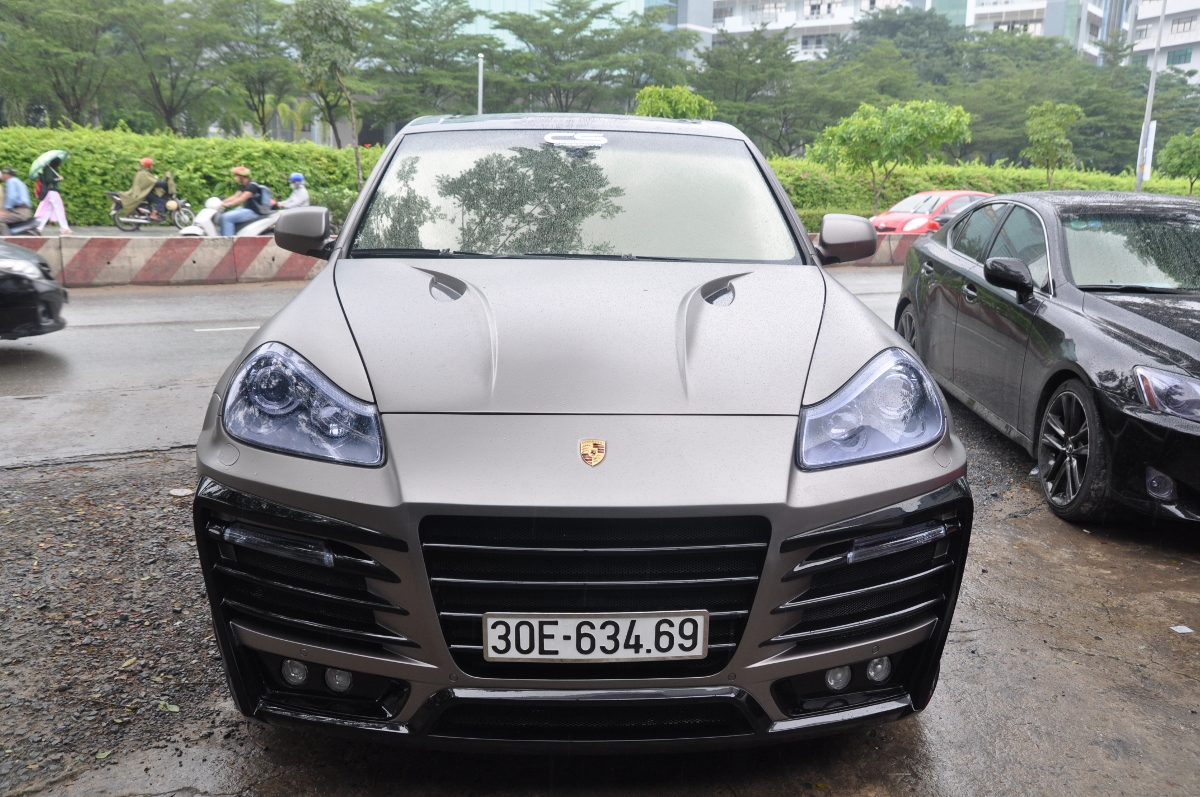 Dân chơi Việt bỏ 500 triệu đồng tạo dáng cực đỉnh cho Porsche Cayenne_7