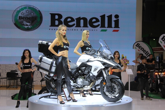 VMCS 2017: Benelli TRK 502 giá 136 triệu rẻ kinh hoàng