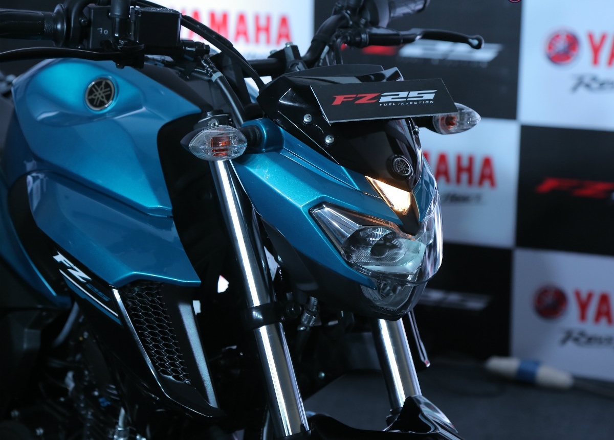 Yamaha-FZ25-ha-be-FZ150i-tai-Viet-Nam-anh-3