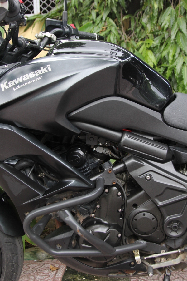 Kawasaki-Versys-650-mo-to-gia-hoi-cho-mua-phuot-cuoi-nam-anh-11