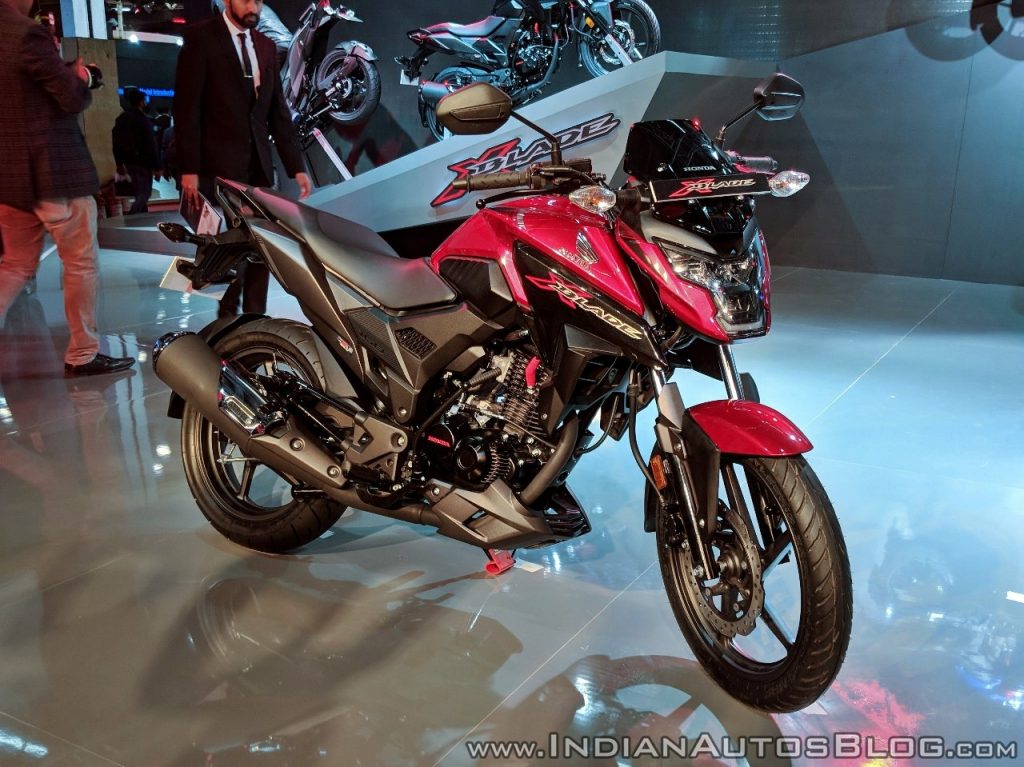 Ra mắt nakedbike Honda X-Blade giá 27 triệu đồng