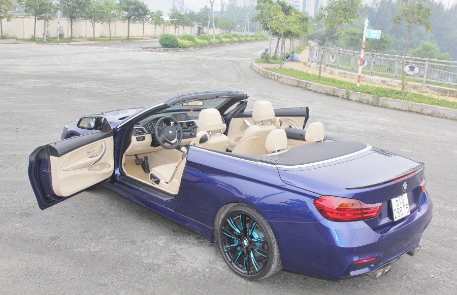 Cam-giac-lai-manh-me-kho-quen-sau-vo-lang-BMW-430i-mui-tran-tai-Sai-thanh-anh-12