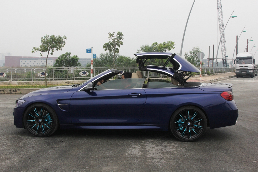 Cam-giac-lai-manh-me-kho-quen-sau-vo-lang-BMW-430i-mui-tran-tai-Sai-thanh-anh-13