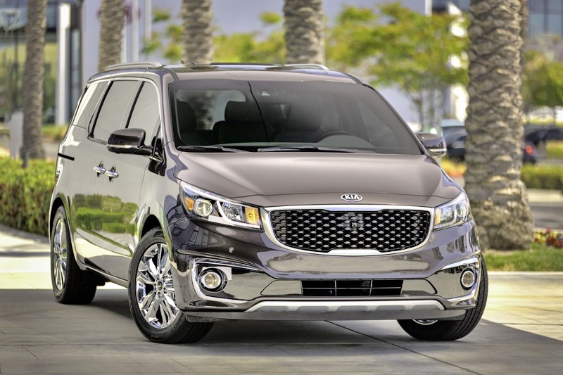 Hơn 100.000 xe Kia Sedona phải triệu hồi do lỗi cửa trượt điện