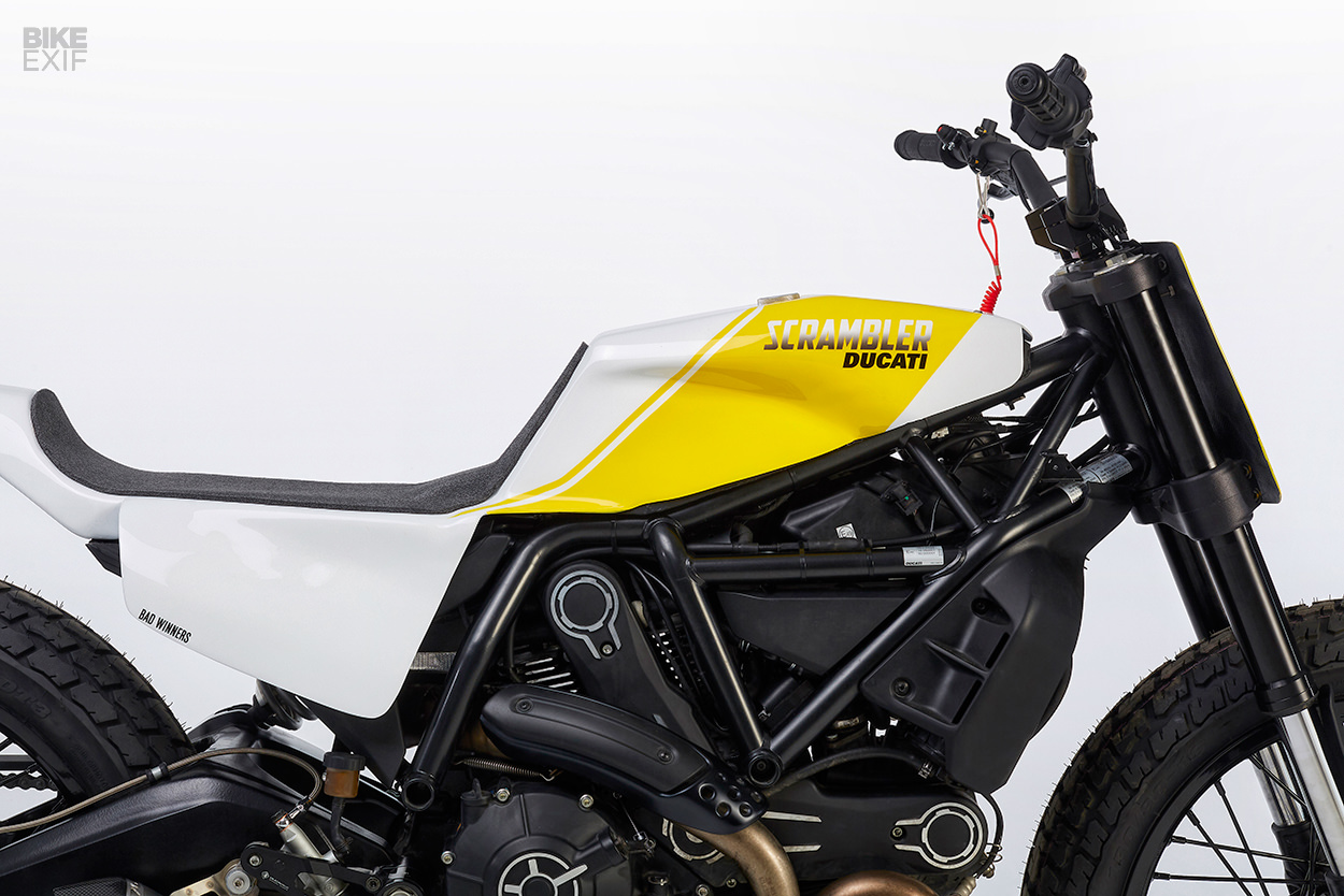 Ducati-Scrambler-cuc-ngau-sau-khi-do-Tracker-anh-5