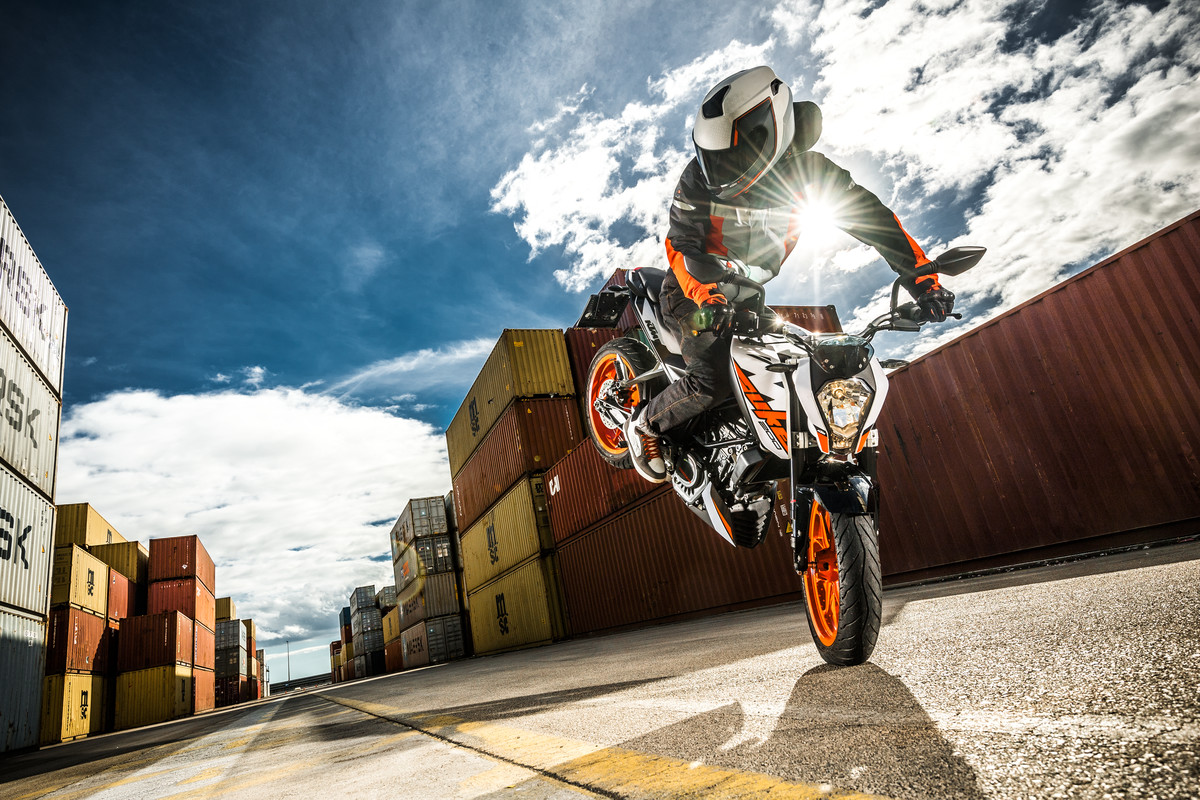 KTM Duke 200 2018 giá 68 triệu đồng tại Malaysia