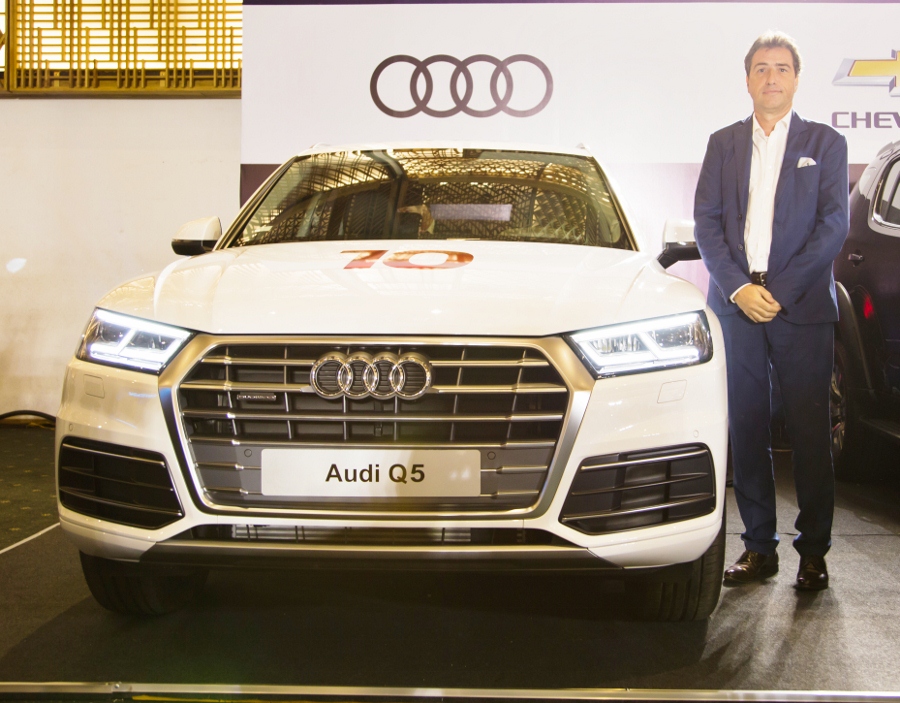 Audi-ngap-tran-mau-Quattro-tai-Trien-lam-O-to-Viet-Nam-2018-anh-3