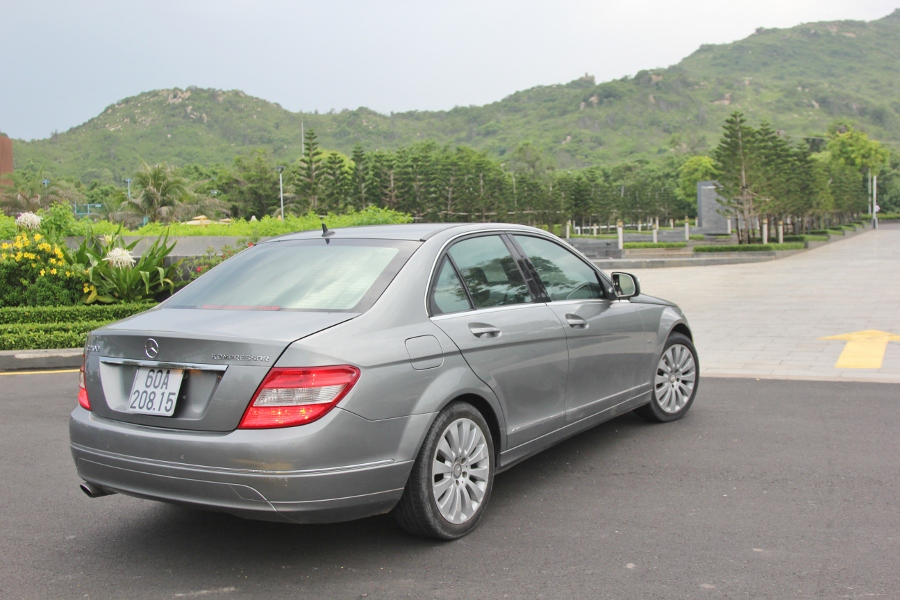 Mercedes-Benz-C200-Kompressor-Dep-va-sang-nhu-thuo-ban-dau-anh-17