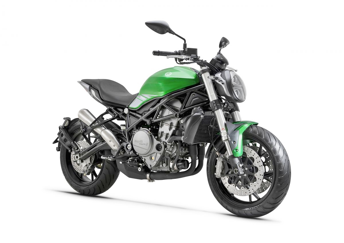 Benelli-752S-2019-Doithu-moi-cua-Ducati-Monster-anh-2