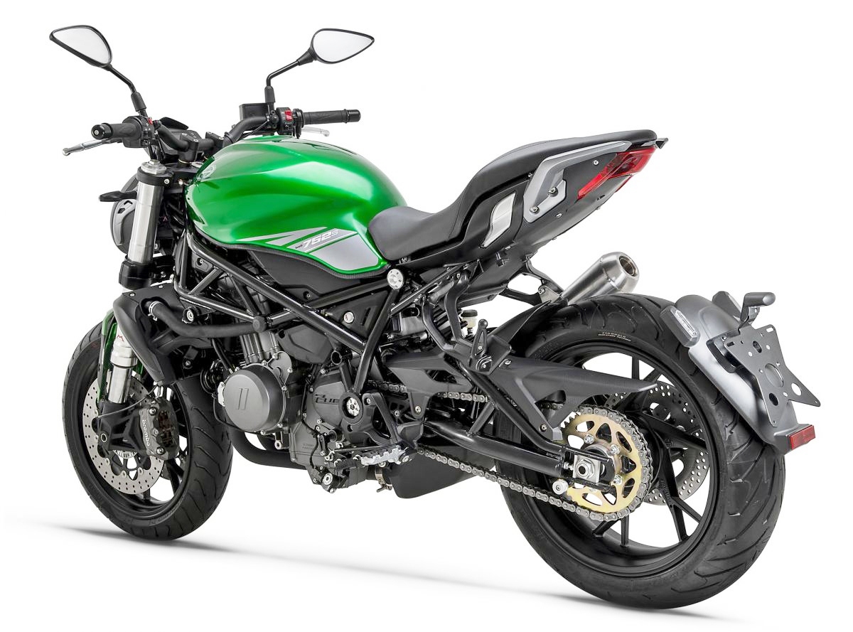 Benelli-752S-2019-Doithu-moi-cua-Ducati-Monster-anh-9