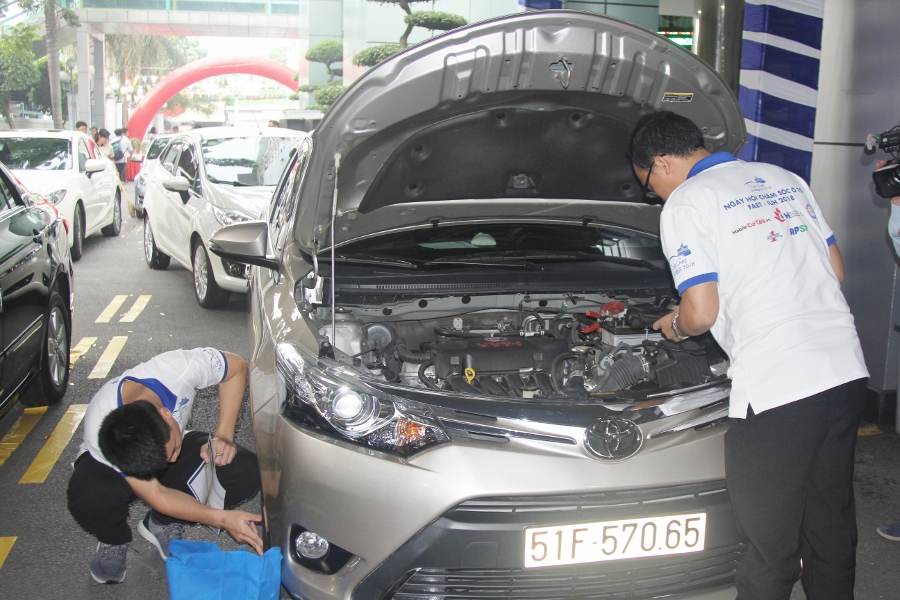 Car-Care-Unitour-2018-tai-TPHCM-anh-3