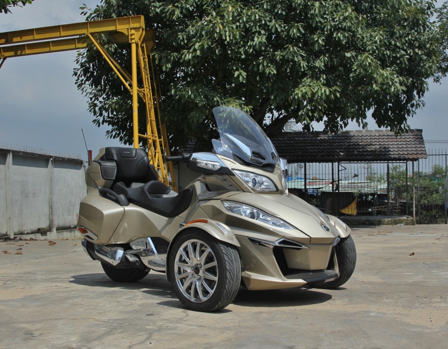 Can-Am-Spyder-RT-Limited-2018-anh-1