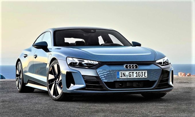 Audi e-tron GT EV “đánh bại” BMW M3/M4 và Toyota GR86 để nhận giải Xe Hiệu suất Thế giới của Năm 2022