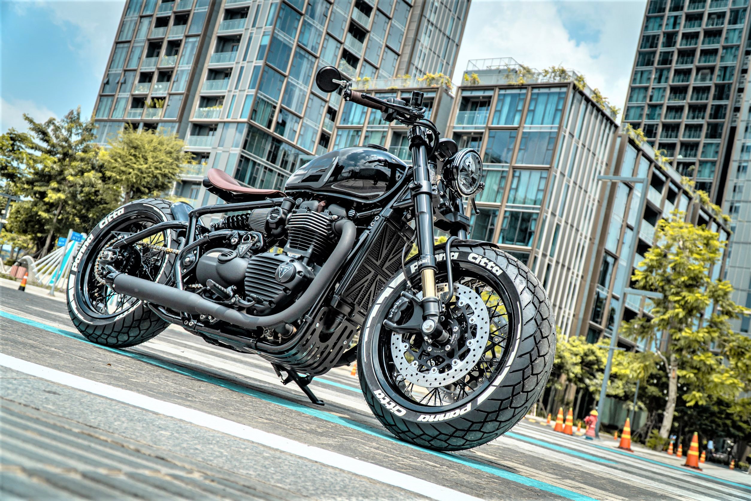 Chi tiết Triumph Bonneville Bobber độ 500 triệu đồng tại Sài Gòn