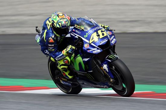 moto-gp-valentino-rossi-chay-thu-xe-dua-yamaha-m1-2018-tai-misano-anh1