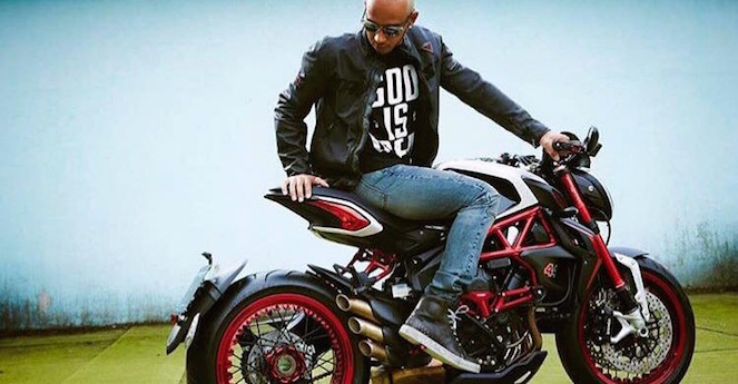 Lewis Hamilton thiết kế xe cho MV Agusta