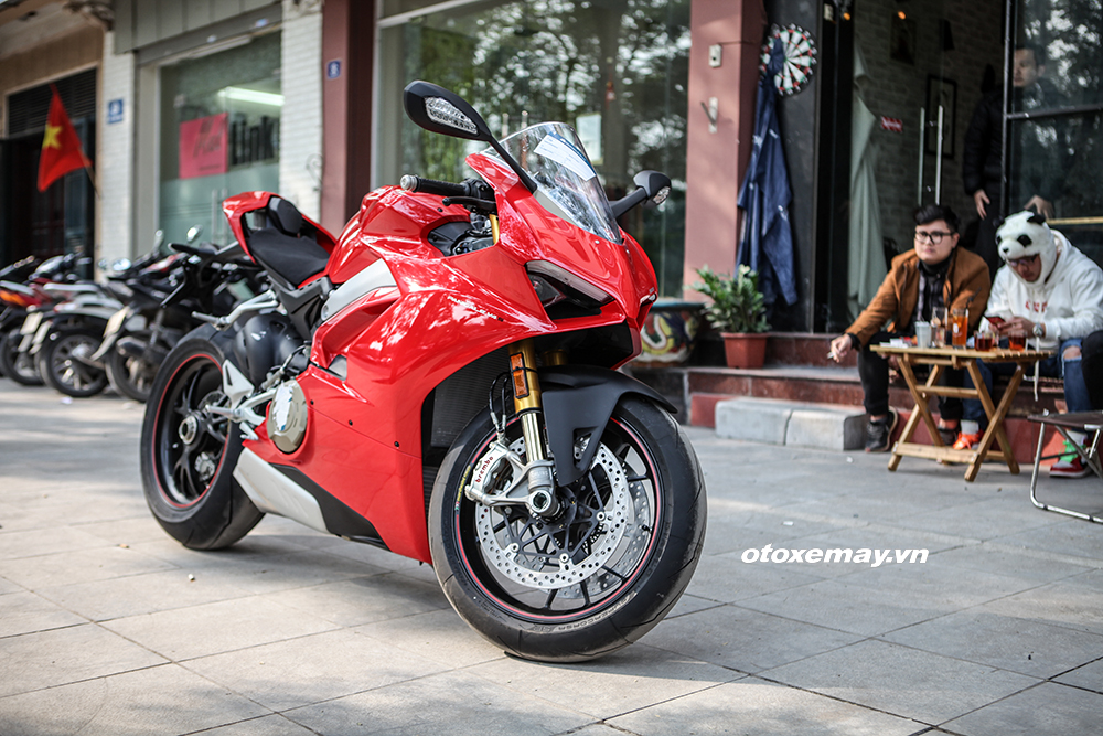 "Siêu phẩm" Ducati Panigale V4 S đã về với chủ nhân tại Hà Nội