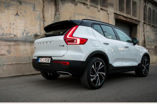 volvo-xc40-vinh-danh-xe-chau-au-cua-nam-2018-anh6