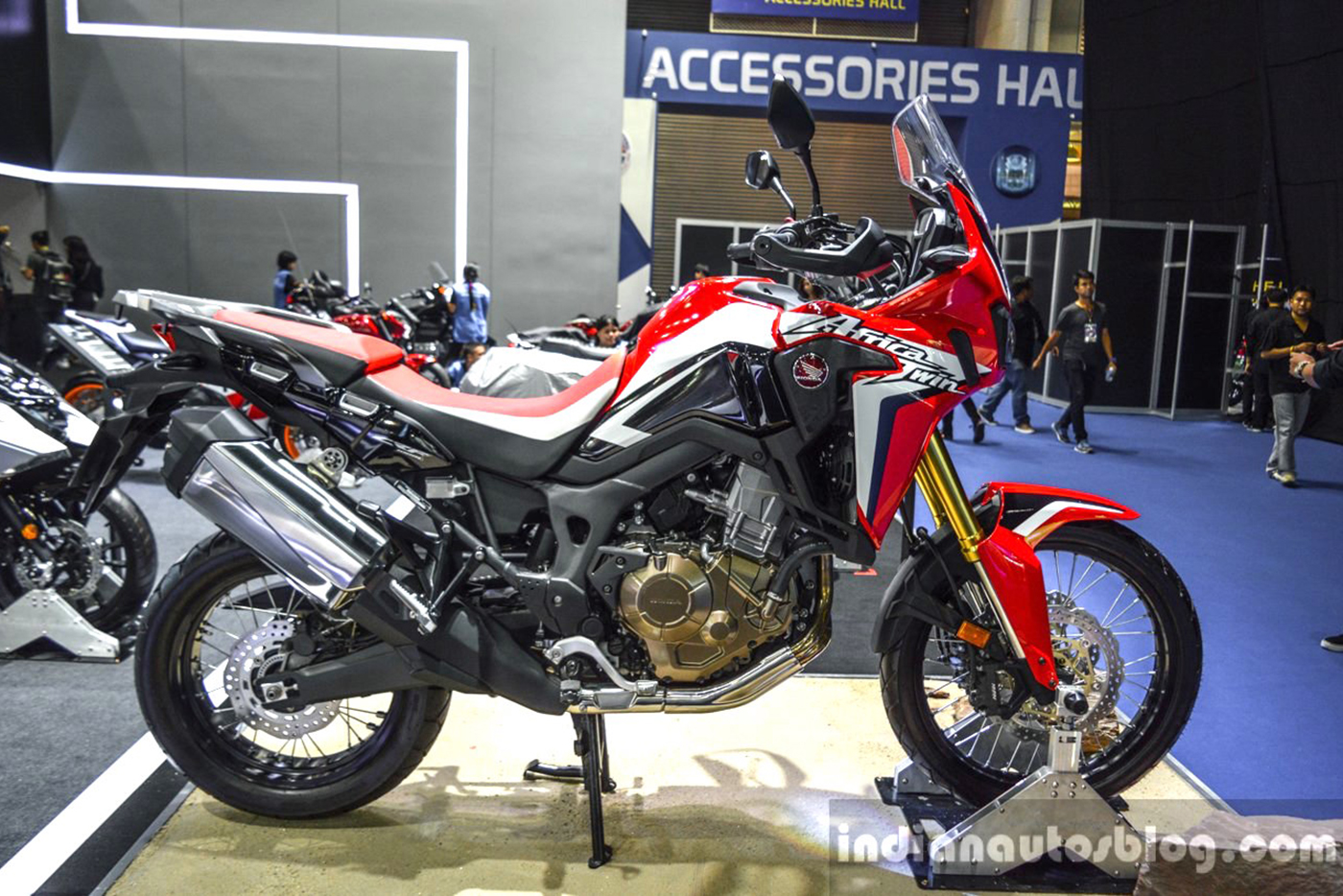 honda-ra-mat-africa-twin-2017