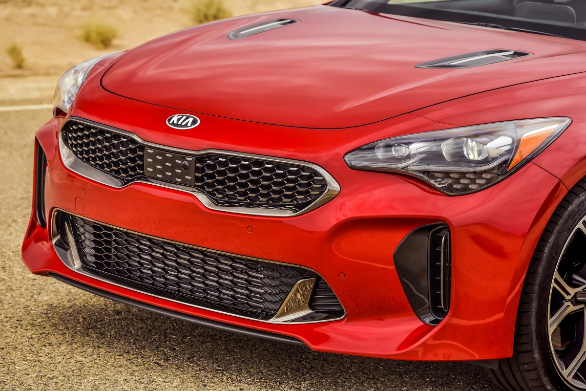 Kia_Stinger_2018_4