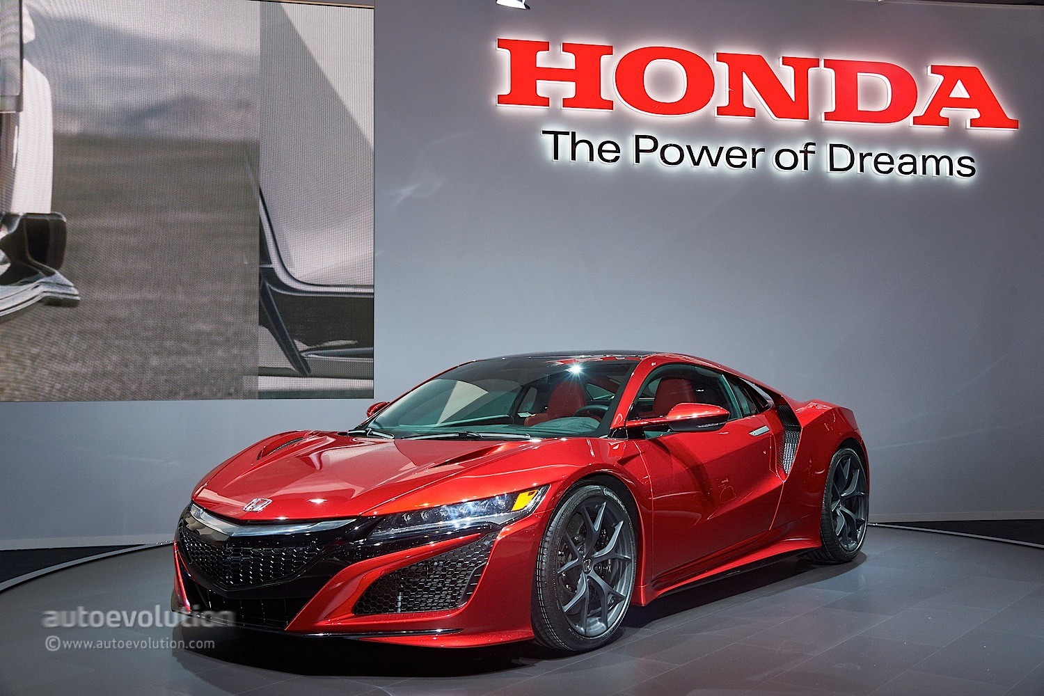 Siêu xe Honda NSX chính thức sản xuất với "gói" Hybrid