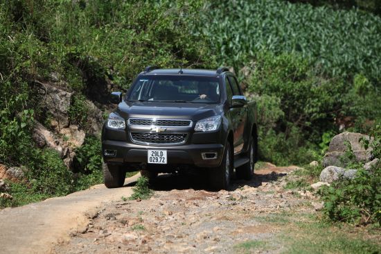 Chevrolet Colorado bán tải chất Mỹ ảnh 7